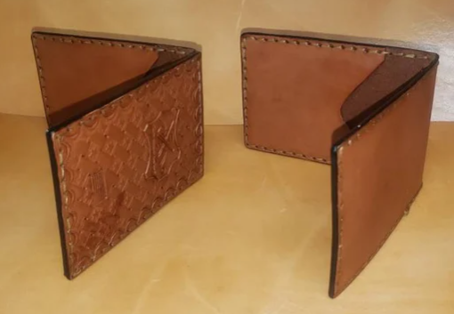 Bifold Minimalist Wallet image