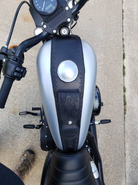 Peanut Tank Bib image